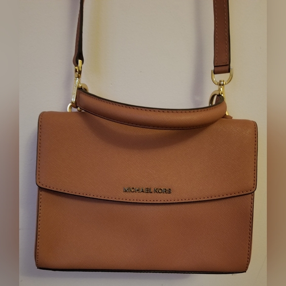 Michael Kors Crossbody Bag - Picture 2 of 5
